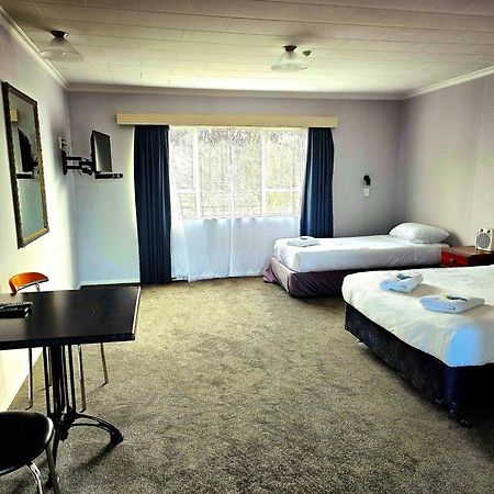 Putaruru Arms Motor Inn Extérieur photo