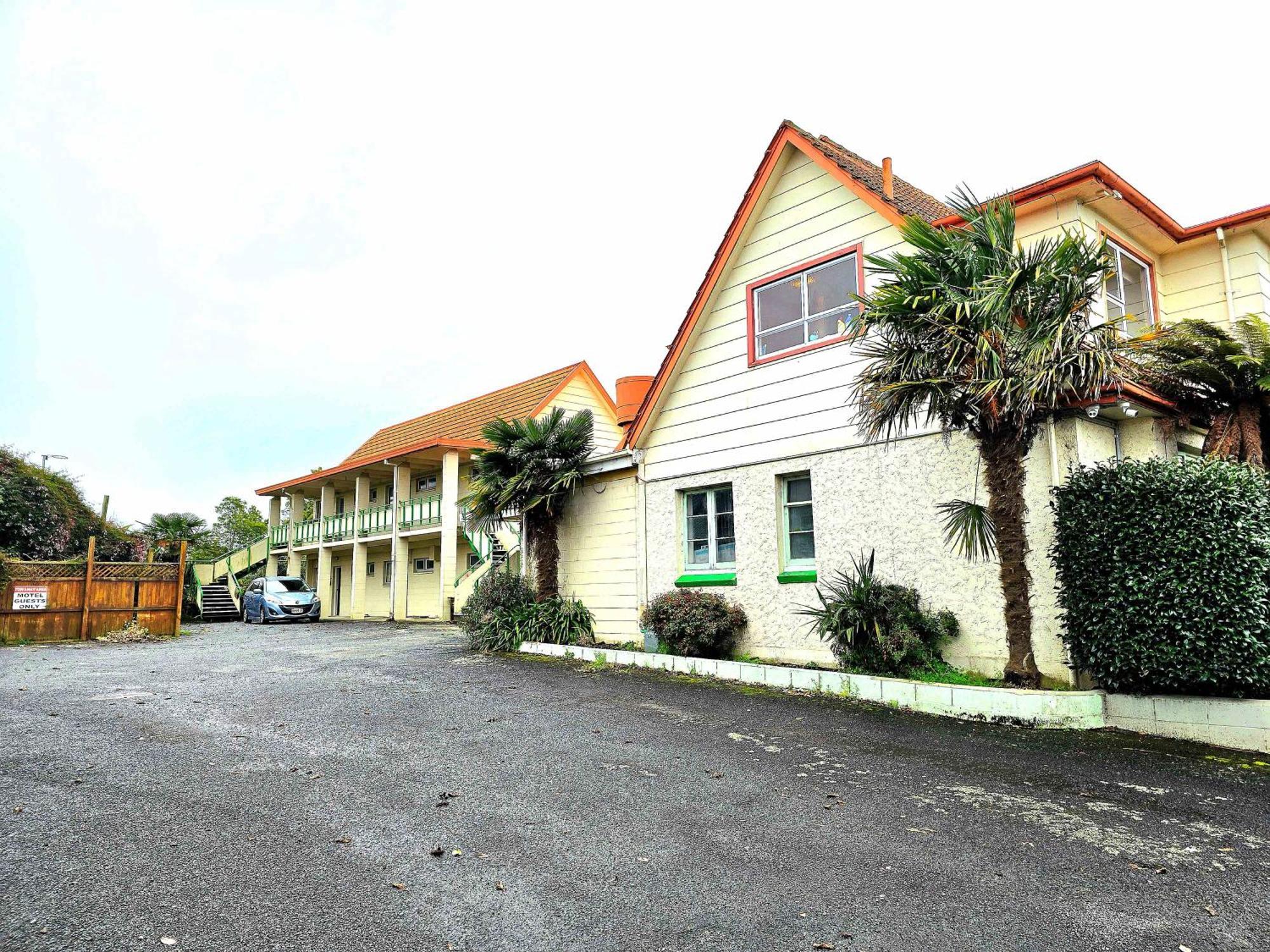 Putaruru Arms Motor Inn Extérieur photo